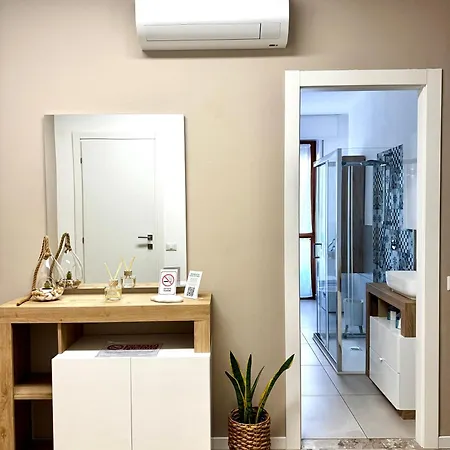 Casa Vittoria - Tra Maggiore E Centro Citta Apartment *